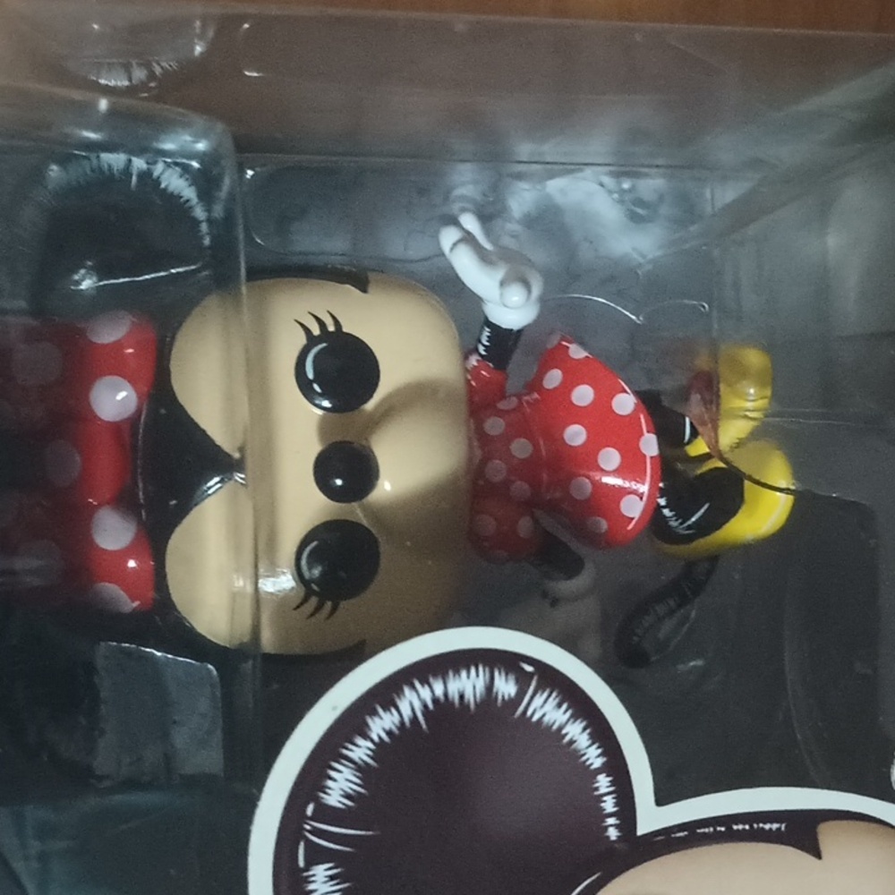 Funko Pop Minnie Mouse Macy's Balloon Figurine - Picture 5 of 6